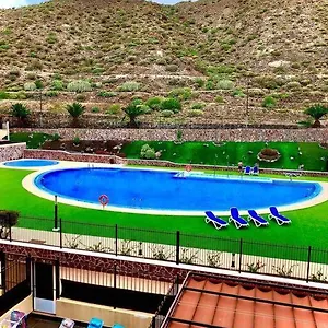 https://coqueto-apartamento-en-arona-el-palm-mar.in-canary-islands.com